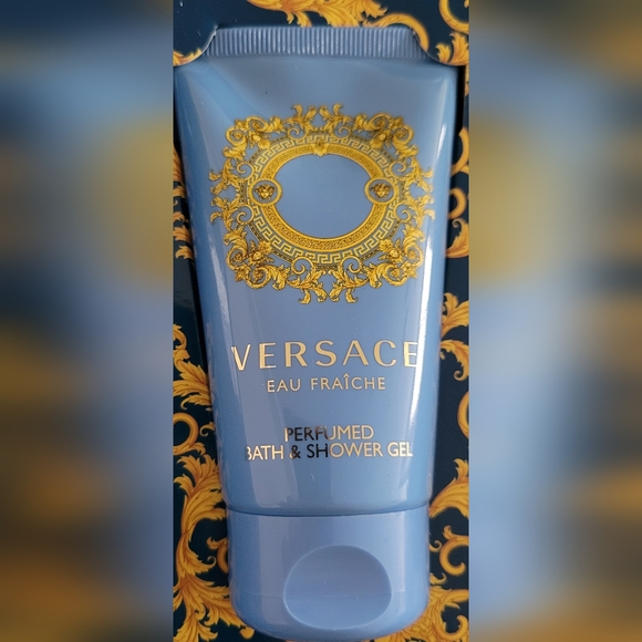 Versace Man Eau Fraiche For Men 1.7 oz Perfumed Bath & Shower Gel Brand … - Picture 3 of 3